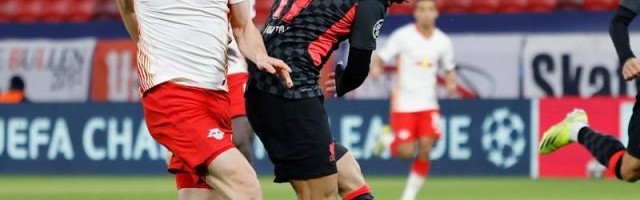 半岛app-纳格尔斯曼懊恼：后防连续犯错很糟，不进球更糟！