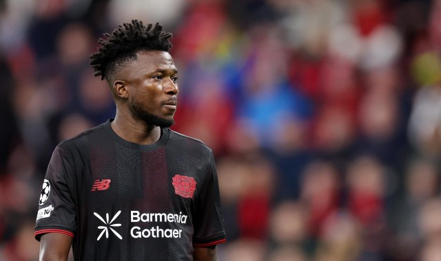 半岛体育app-非洲杯受伤：塔普索巴将缺阵勒沃库森数周