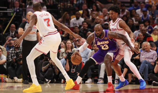 半岛体育官网-火箭慌不慌！巴克利：首轮火箭要起飞了 没东里甚至没有一点悬念